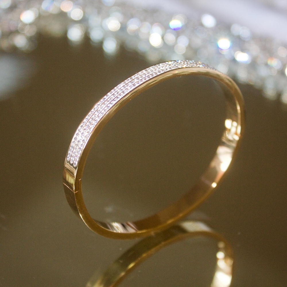 14kt gold plated Pave Fashion Jewelery Bracelet - Picture 3 of 3